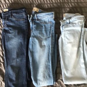 3 Piece Hollister Jean Bundle Deal